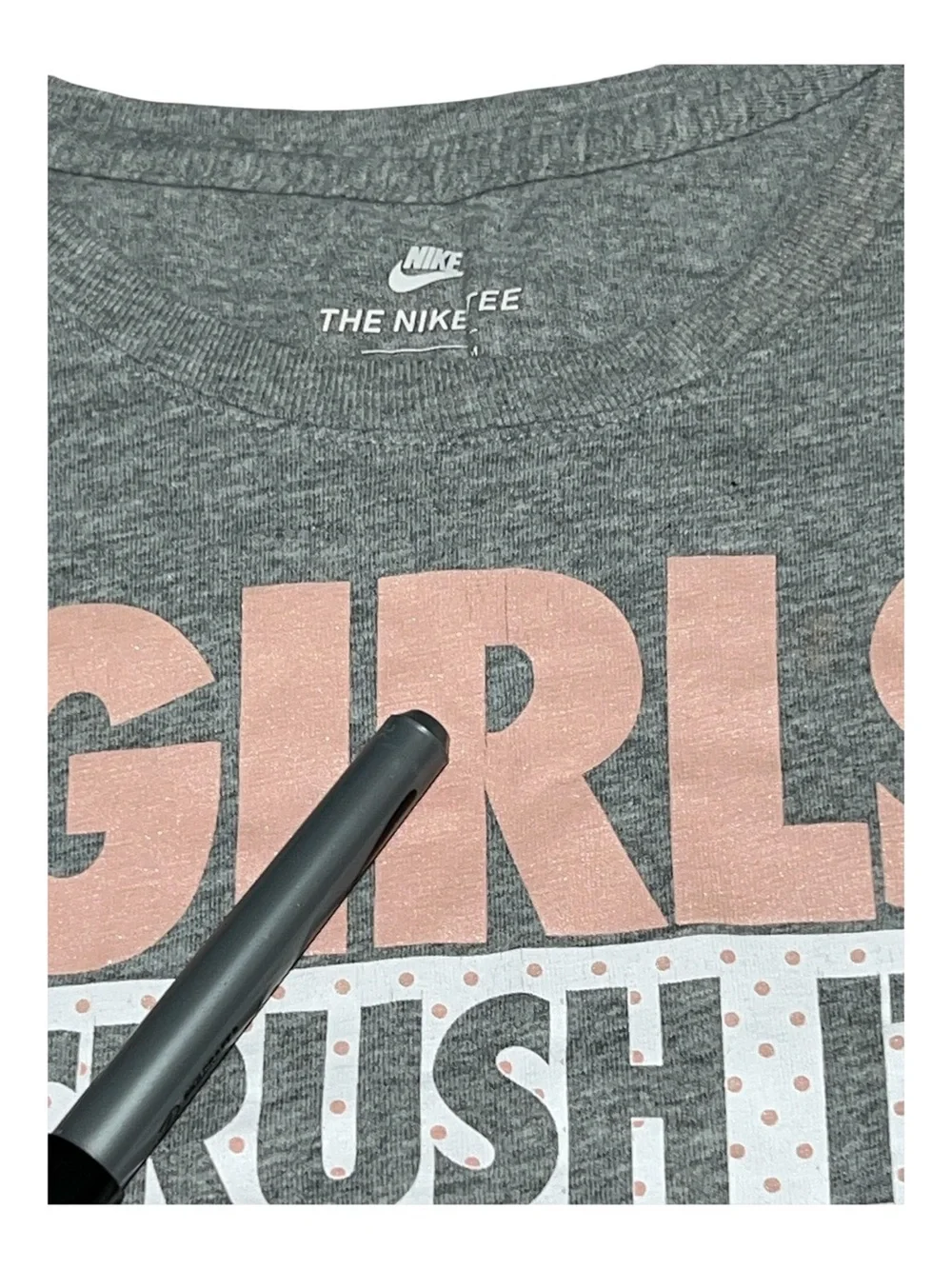Nike girl’s clothing